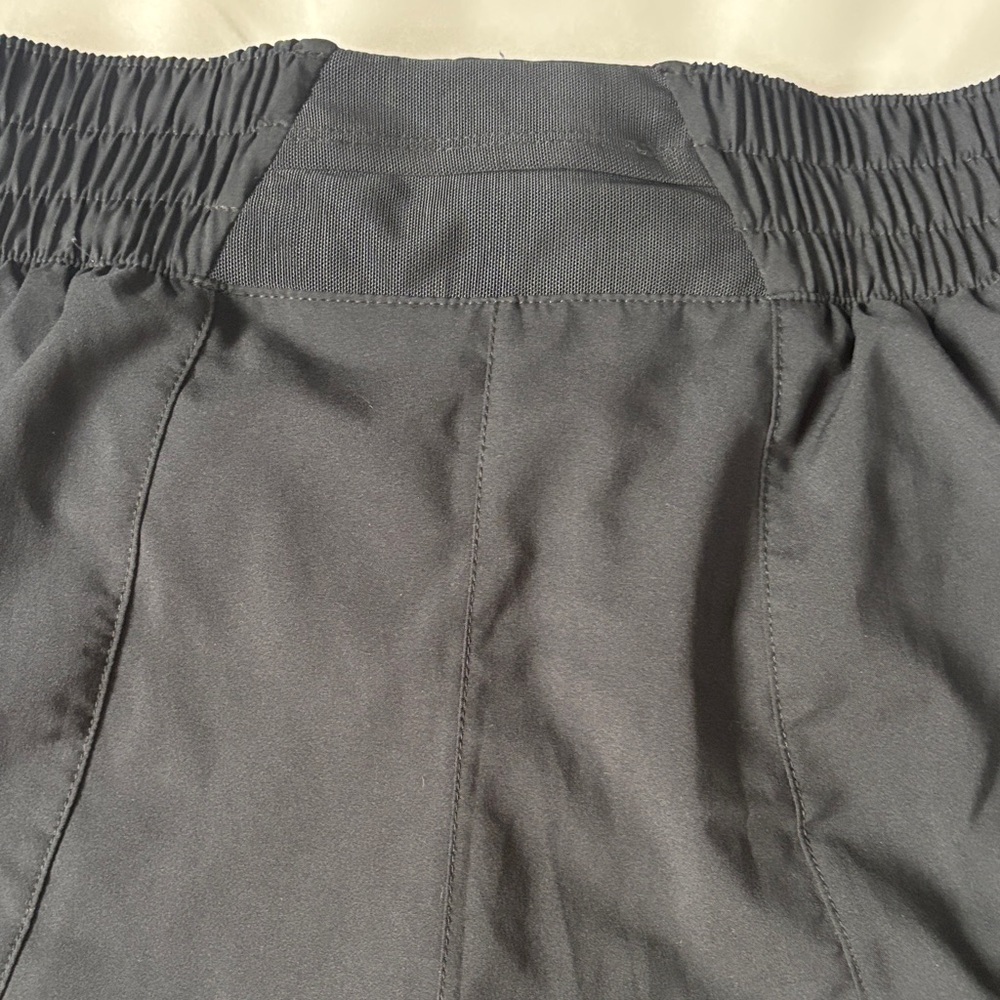 Nike Women's Black Performance Shorts SZ S - Picture 8 of 8